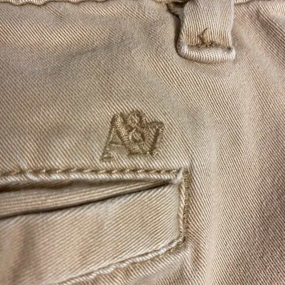 Aeropostale Stretch 5/6 Short Khaki Dress Pants - Picture 10 of 10